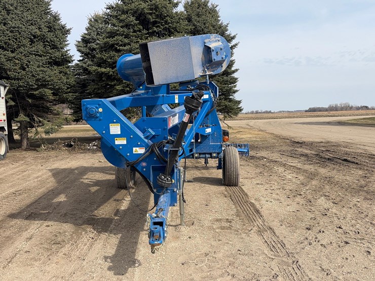 2023-brandt-8510-grain-bag-unloader-image-2