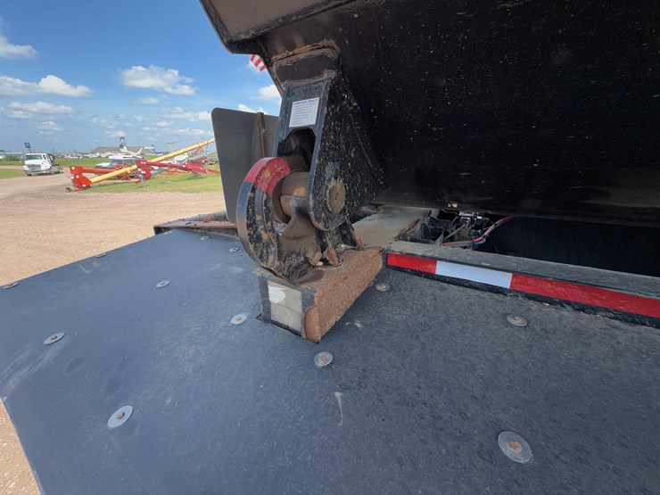 2015-smithco-sx2-40-34-image-19
