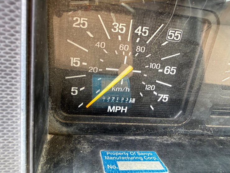 1989-ford-f700-image-90