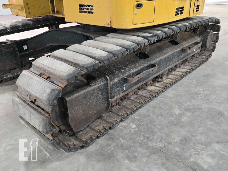 2019-caterpillar-315f-lcr-image-32