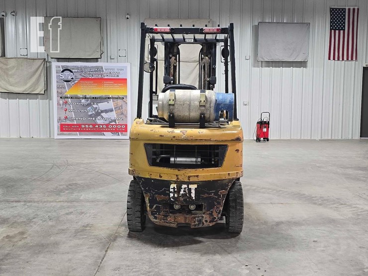 2018-caterpillar-gp25n-image-8