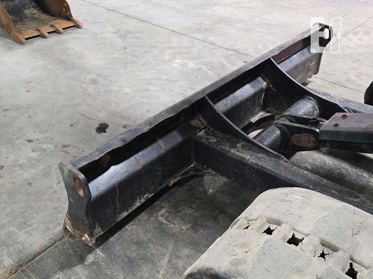 2021-caterpillar-306cr-image-17