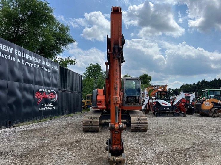 2005-hitachi-zx225us-lc-image-9