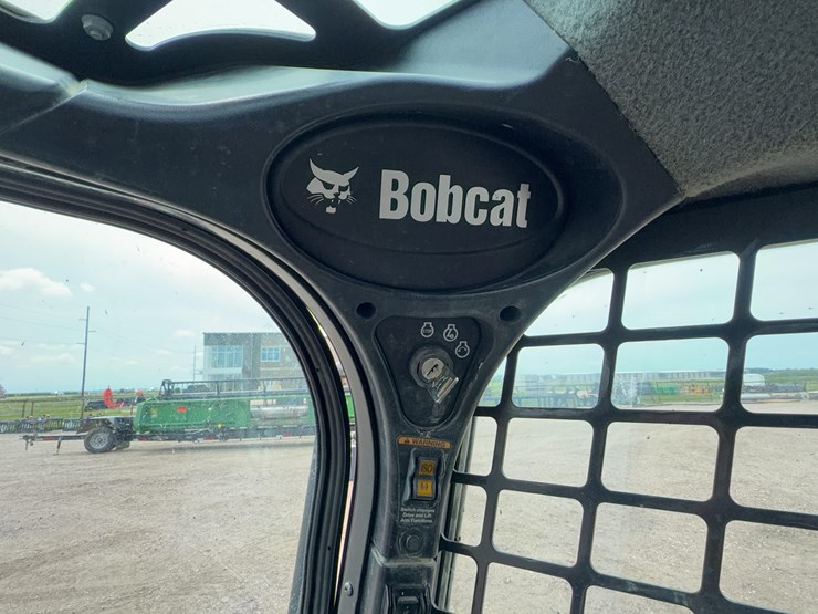 2017-bobcat-t650-image-20