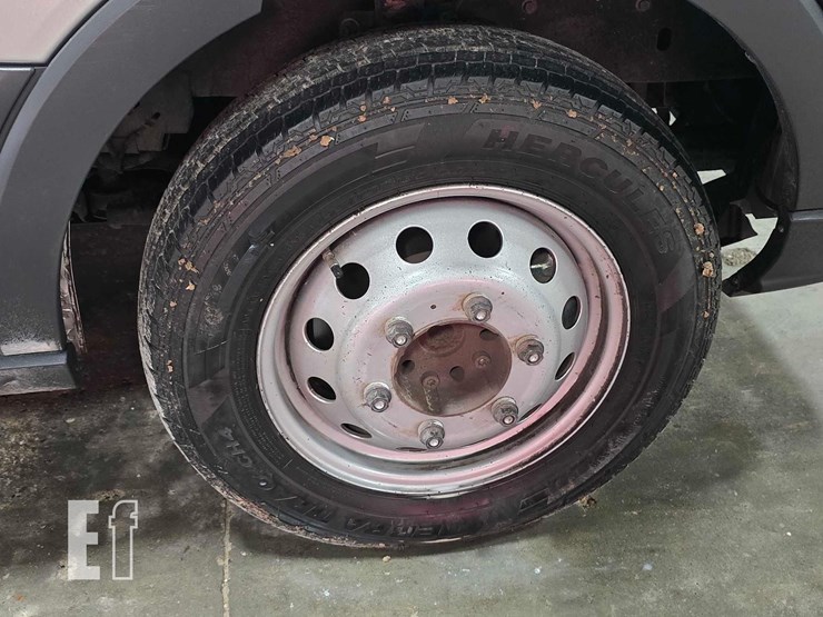 2015-ford-transit-image-22