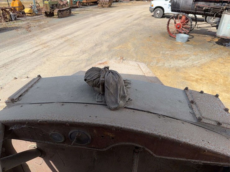 mack-c-cab-dump-truck-image-50