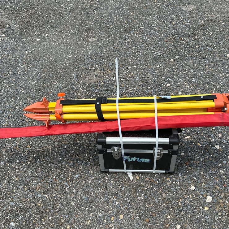 2026 NEW/UNUSED 2026 FUTURE SELF-LEVELING ROTARY LASER