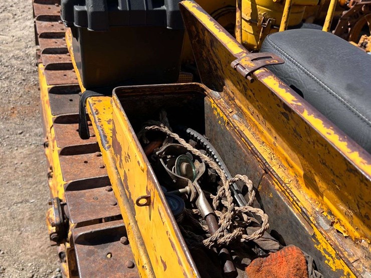 caterpillar-d2-image-29