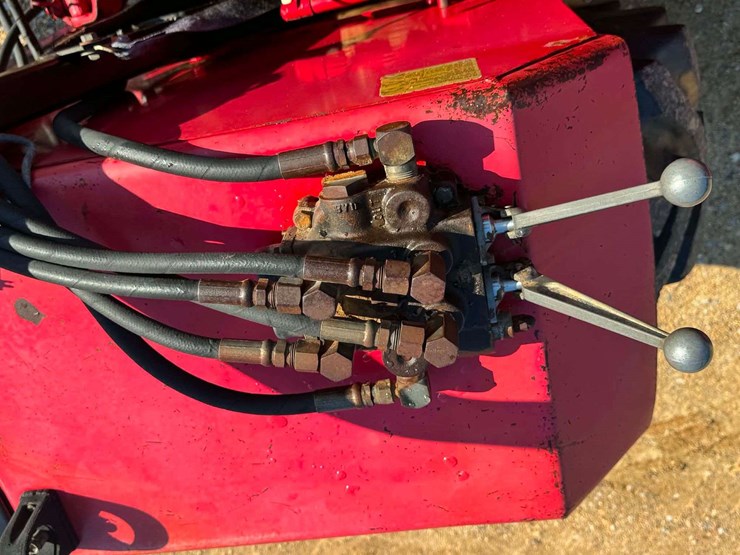 mahindra-575-image-11