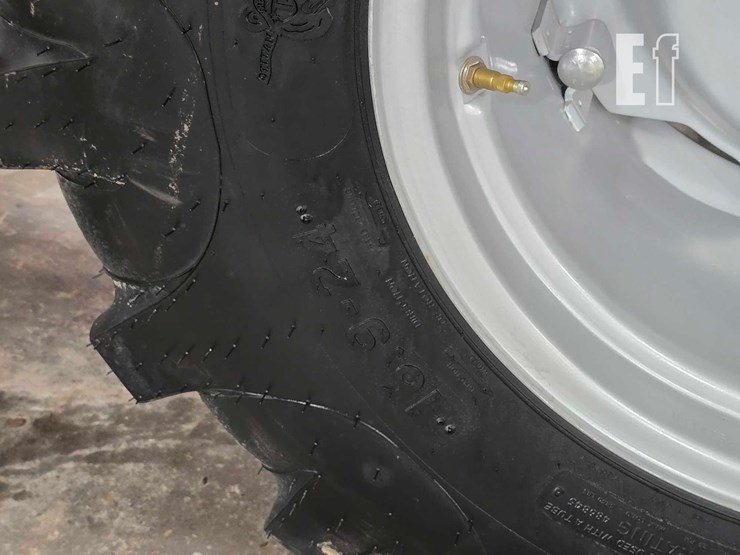 2026-mahindra-4540-image-33