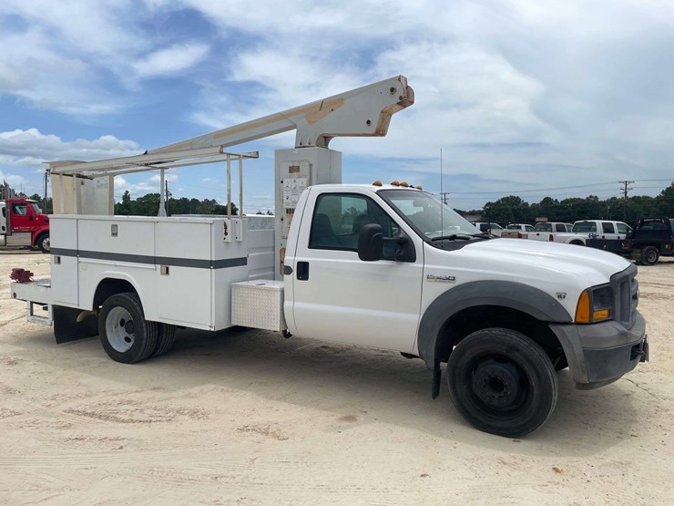 2005-ford-f450-image-4