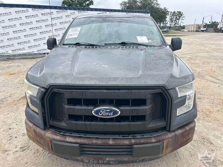 2015-ford-f150-image-22