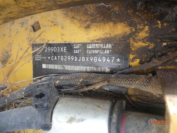 2023-caterpillar-299d3-xe-image-7