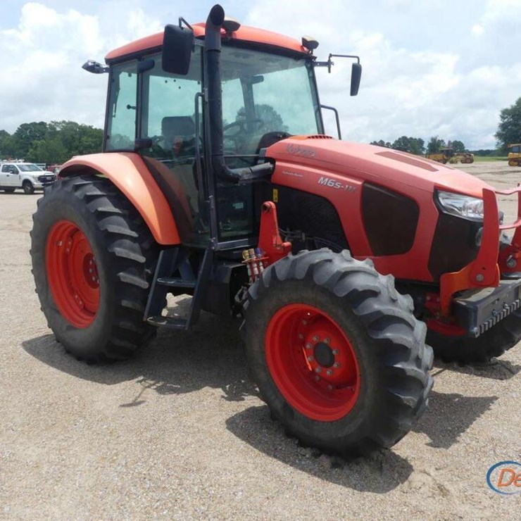 KUBOTA M6S-111D