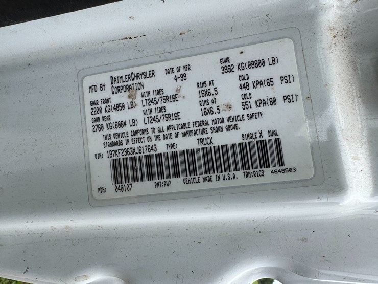 1999-dodge-ram-2500-image-32