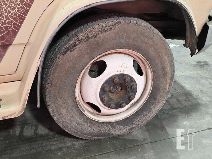 1984-gmc-vandura-6652-image-28