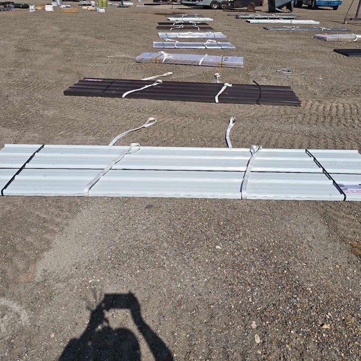 QTY. (30) WHITE METAL ROOF WALL PANELS
