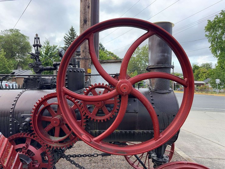 russell-portable-steam-engine-image-25