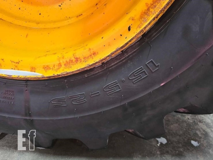 2008-jcb-930-image-23
