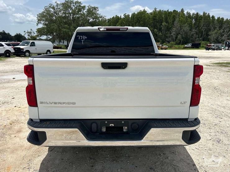 2020-chevrolet-silverado-1500-image-24