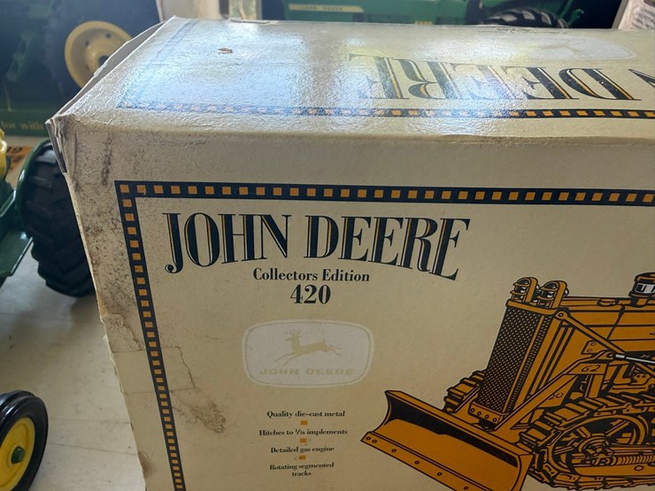 john-deere-420-image-4