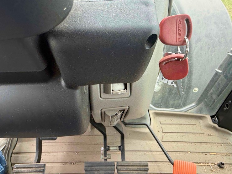 2008-case-ih-maxxum-125-image-16