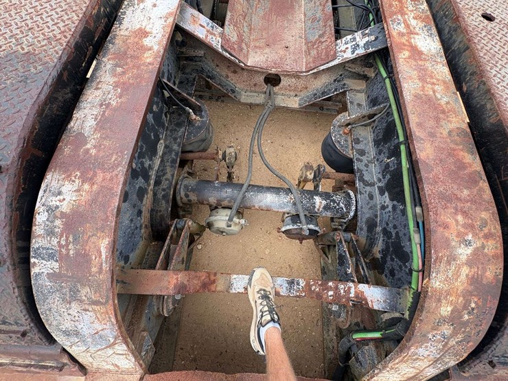 2001-fontaine-lowboy-image-29