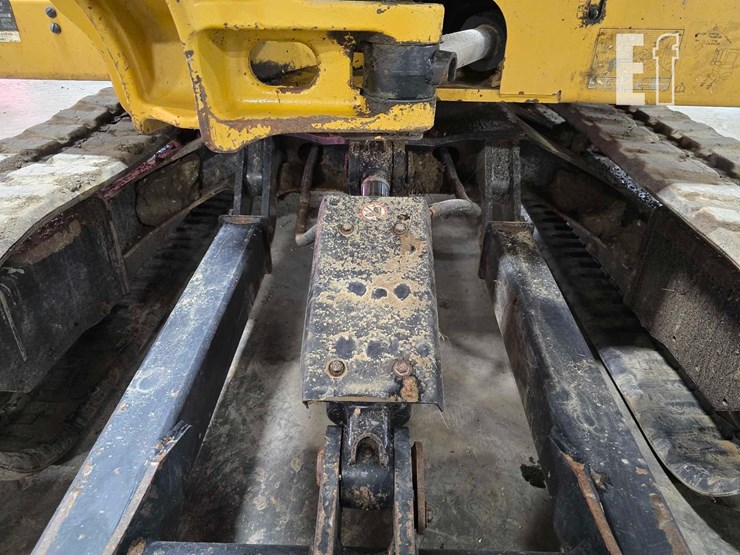 2021-caterpillar-306cr-image-28