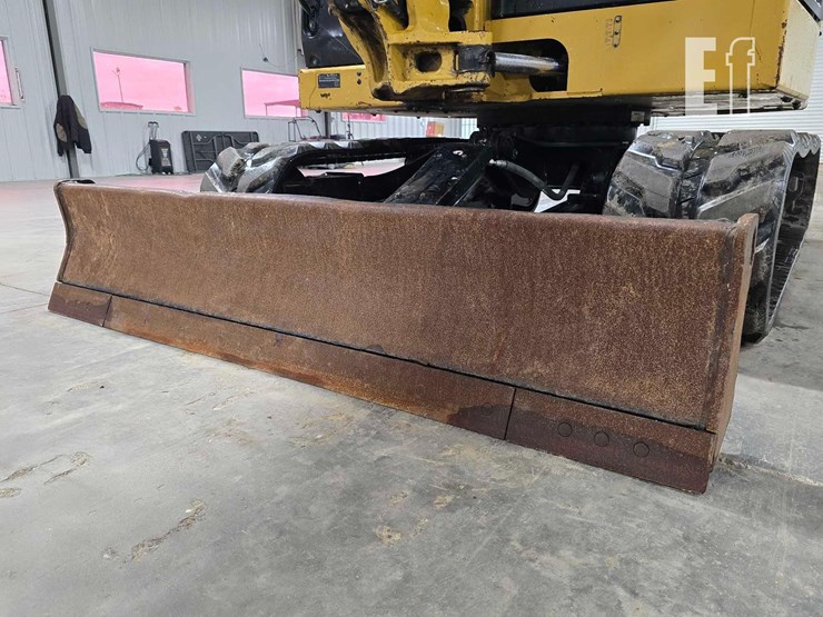 2022-caterpillar-306cr-image-14
