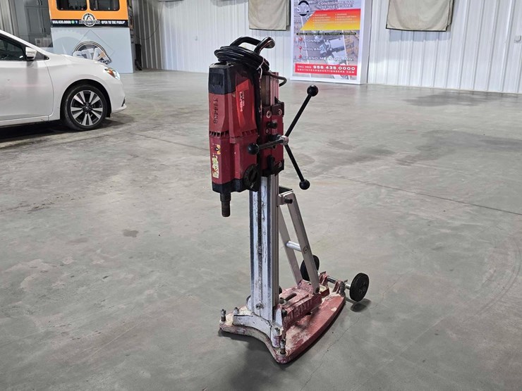 hilti-dd-250-e-core-drill-rig-image-1