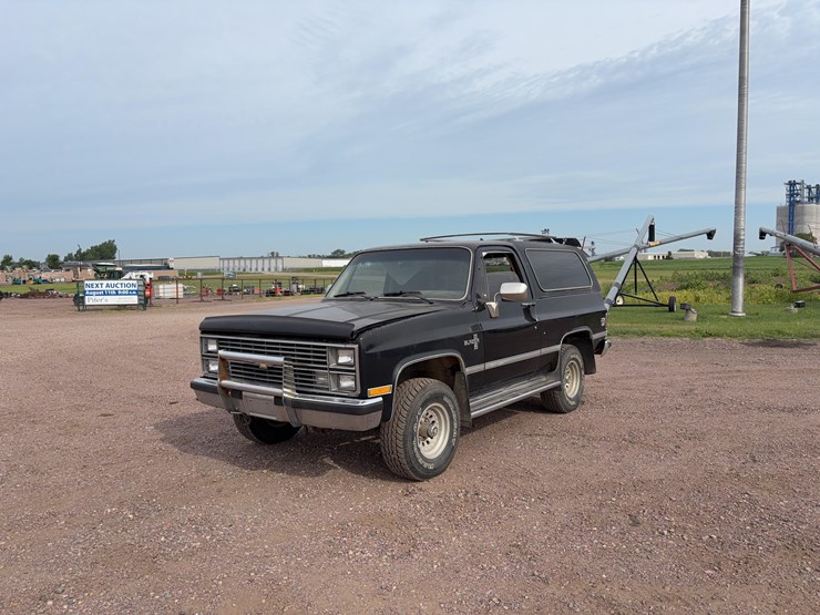 1984-chevrolet-blazer-image-1