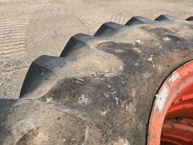 qty.-(4)-tractor-tires-with-rims.-image-4