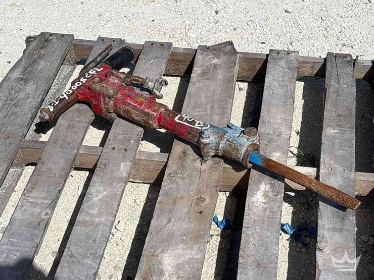 pneumatic-jackhammer-image-4