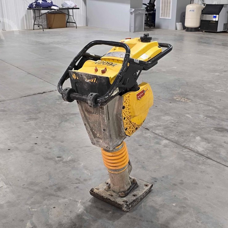 2014 BOMAG BT60