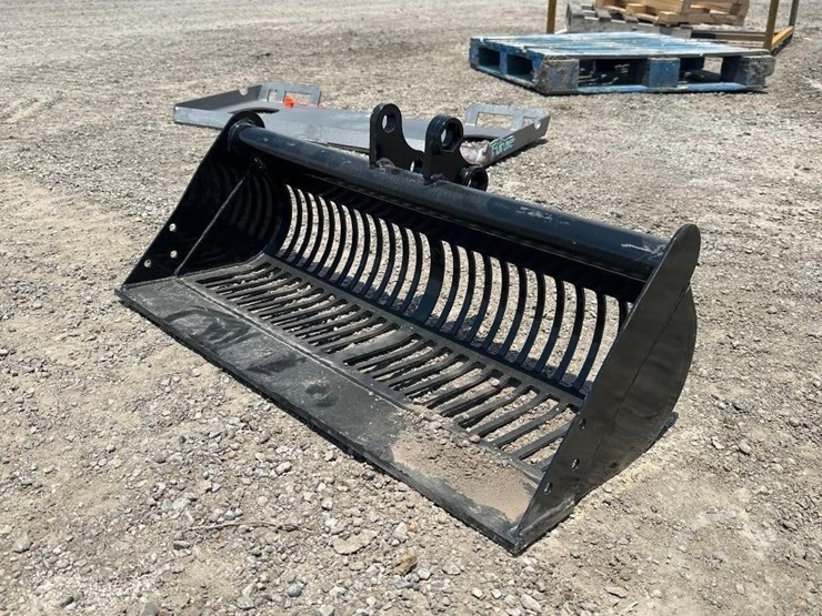 2026-future-qty.-(3)-excavator-attachments-image-1