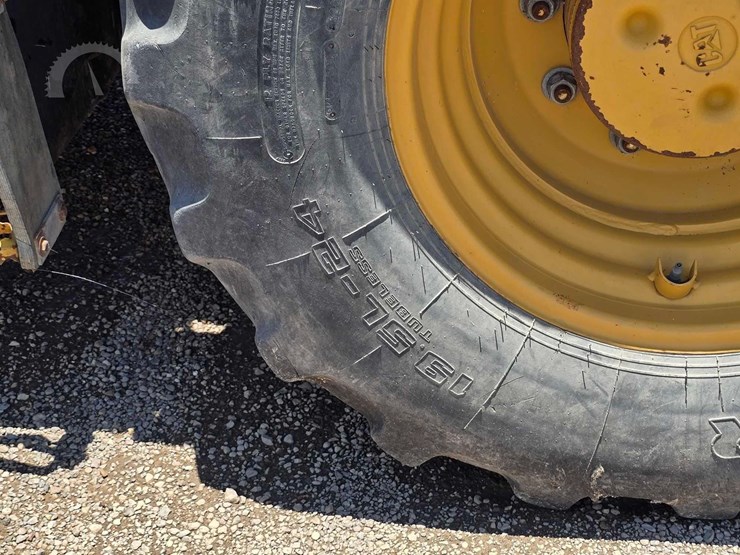 2018-caterpillar-420f2-it-image-20