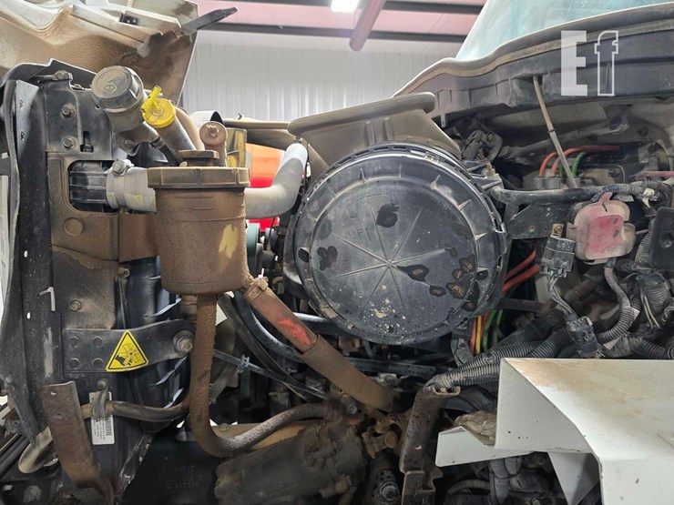 2012-international-workstar-7400-image-17