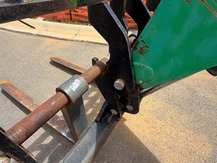 #1099-•-2018-jlg-telehandler-image-2