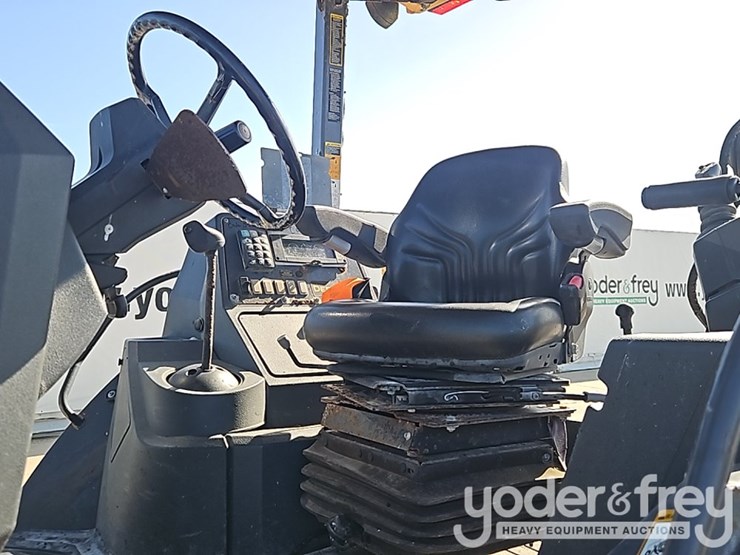 2017-deere-310sl-image-22