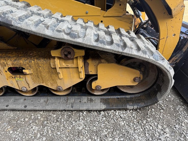 2022-caterpillar-299d3-xe-image-14