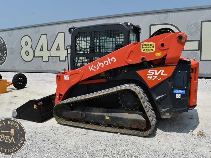 2021-kubota-svl97-2-image-11