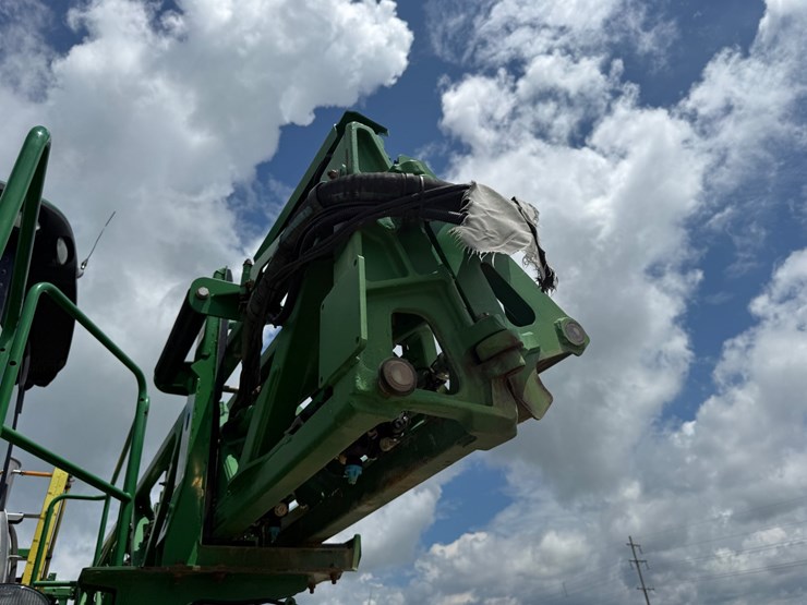 2016-john-deere-r4038-image-81
