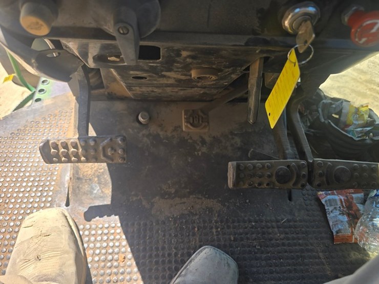 john-deere-4850-image-26