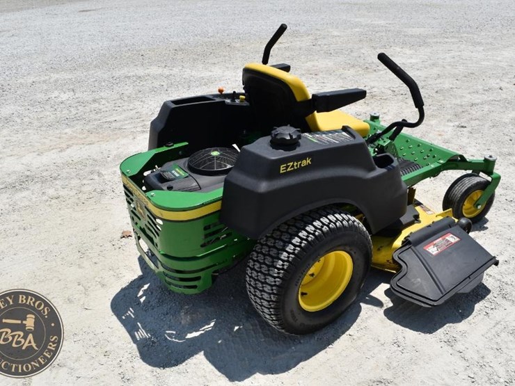 2015-john-deere-z425-image-5