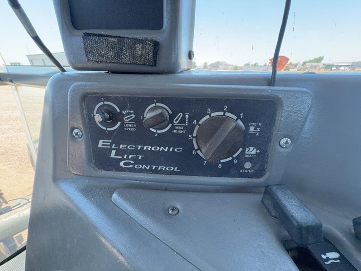 1996-white-6195f-tractor-image-43