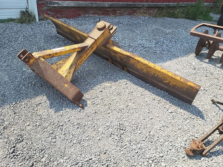 mccullough-industries-84"-3pt-hitch-grader-blade-image-8