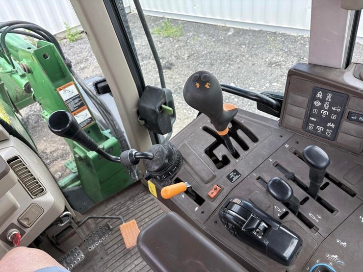 john-deere-6420-image-33