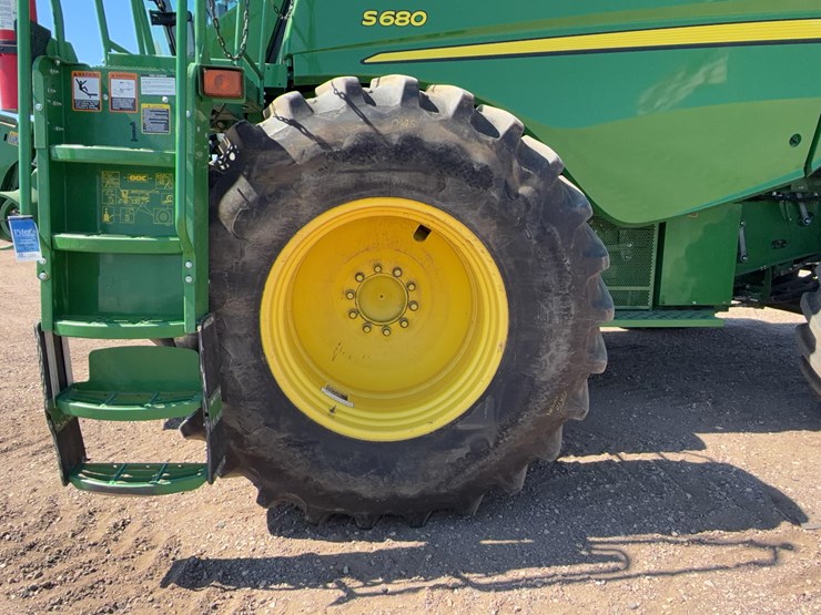 2015-john-deere-s680-image-63