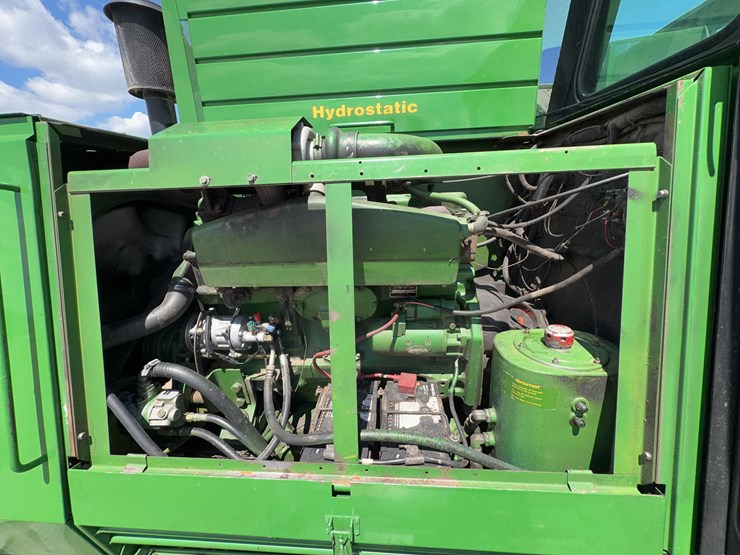 1981-john-deere-8820-image-40