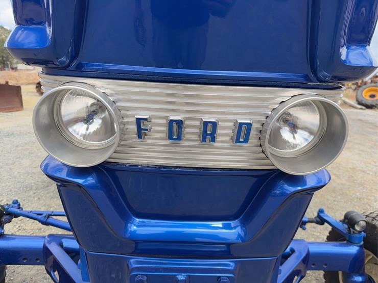 1963-ford-6000-image-42